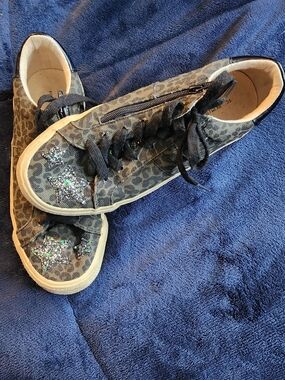 Zara Olive And Black Leopard Print  Sneakers with Glitter Tongue And Stars